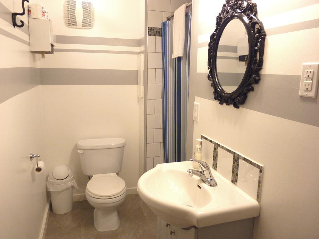 Pioneer Inns Prince Rupert Chambre photo