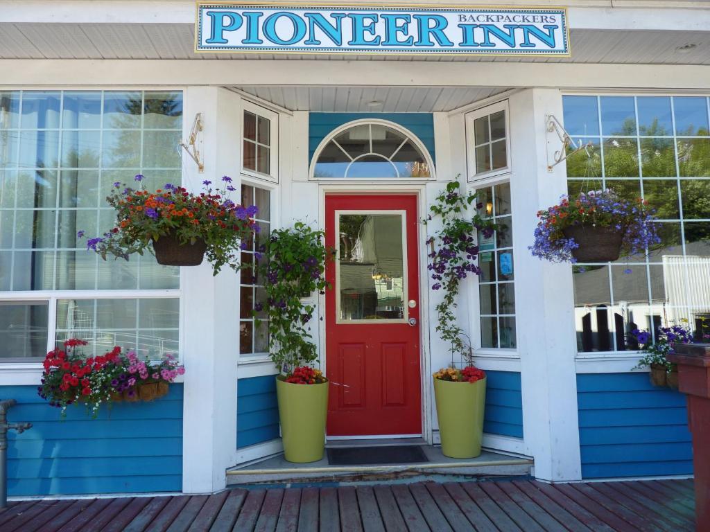 Pioneer Inns Prince Rupert Extérieur photo